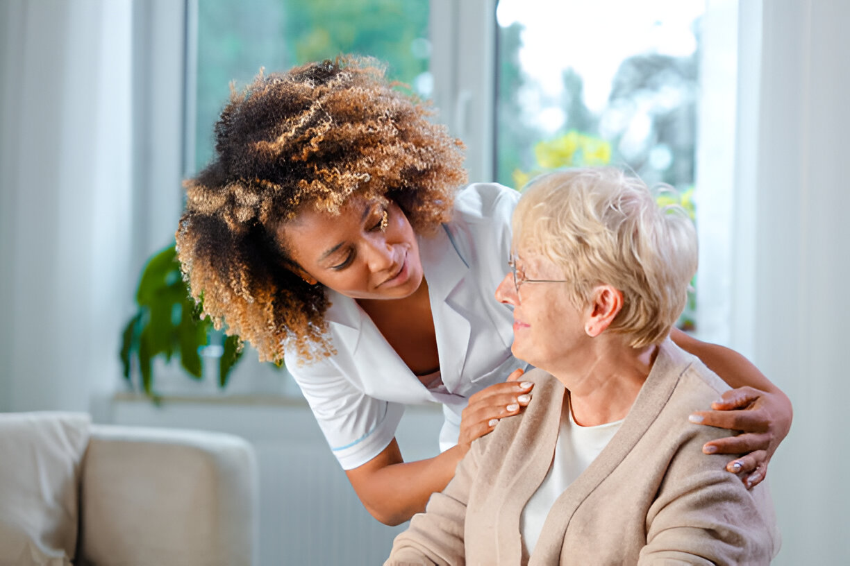 7 Heartfelt Reasons Why Domiciliary Care Could Be the Best Choice for Your Loved Ones